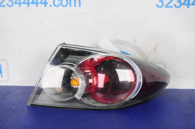 Фара задняя правая внешняя GJ6A51170E MAZDA