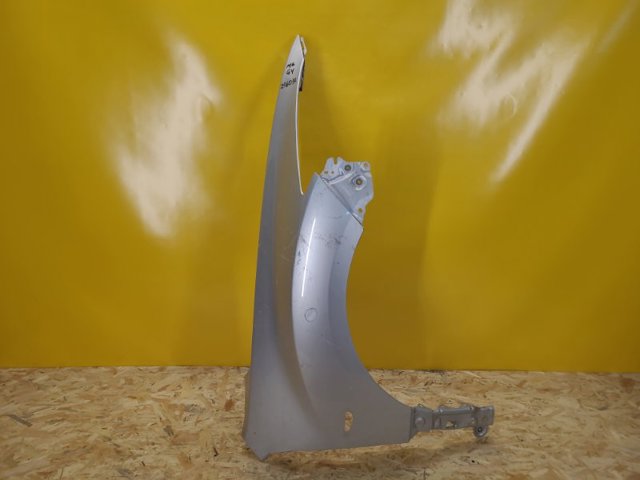 Боковая часть передняя правая GS1D52110C MAZDA