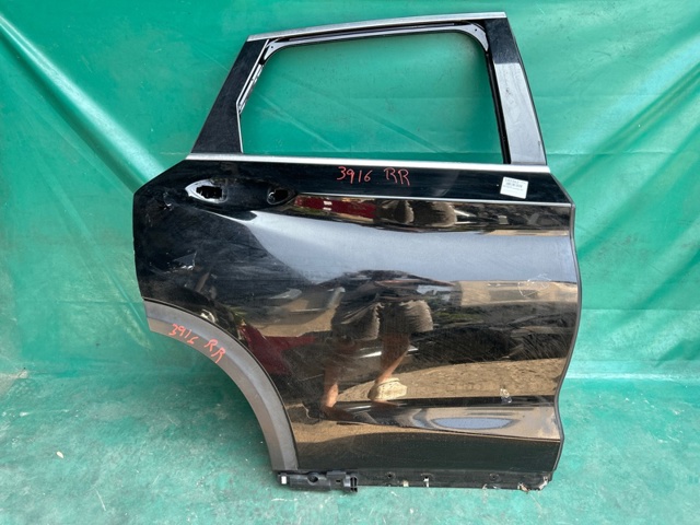Дверь пассажирская задняя правая H21005VSMB NISSAN