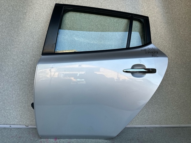 Дверь задняя H210A3NAMA NISSAN