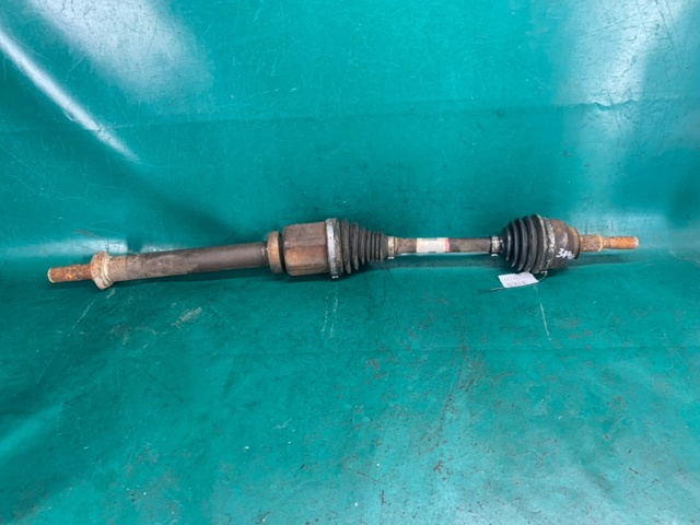 Полуось передняя, правая HG9Z3B436E FORD