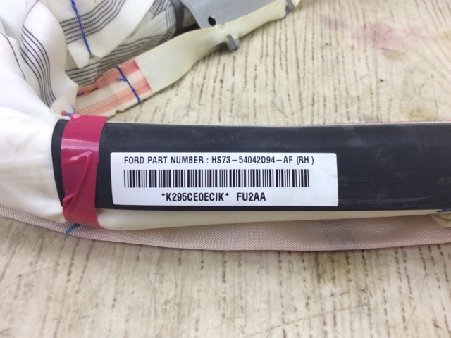 FORD HS7Z54042D94B Шторка боковая, правая в наличии Ирпень