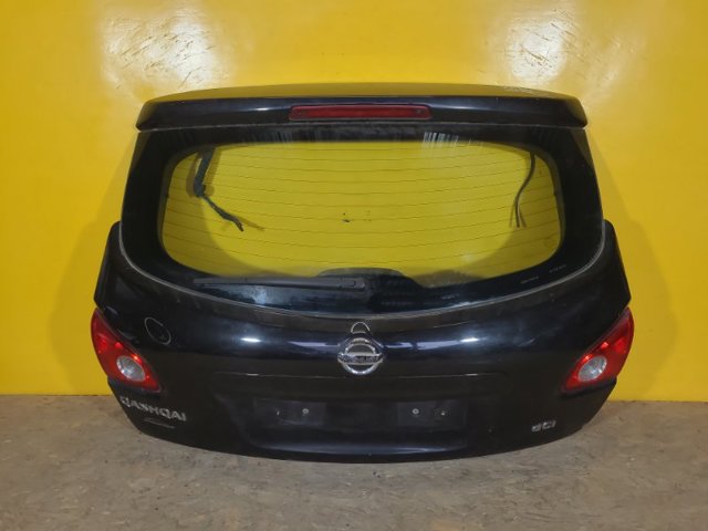 Пятая дверь K0100JD9AB NISSAN