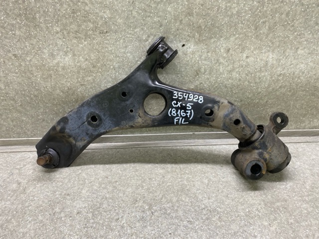 Рычаг передней подвески нижний левый KB7W34350D MAZDA