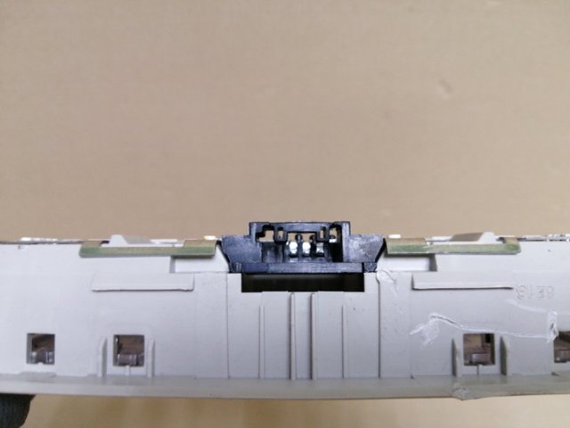 KD455131075 MAZDA Плафон освещения салона (кабины) задний купить в Тернополь