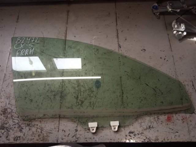 Стекло пассажирской двери KD5358510A MAZDA