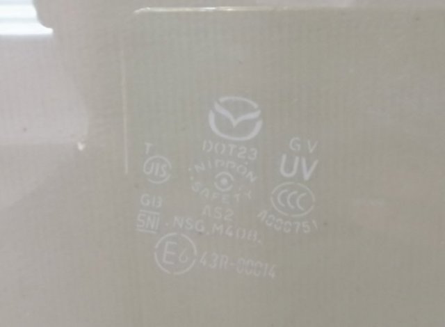 MAZDA KD5359510A Стекло двери передней левой в наличии Николаев