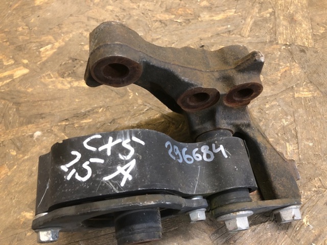 MAZDA KF5939040 Подушка (опора) двигателя задняя в наличии Ровно