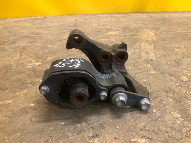 Подушка двигателя KF5939040 MAZDA