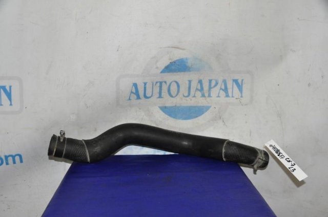 Патрубок системы охлаждения L33L1518XB MAZDA
