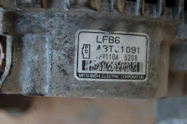 Автомобильный генератор L3P918300B MAZDA