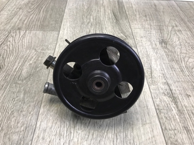 MAZDA LF2432650B Насос гидроусилителя руля (ГУР) в наличии Черновцы