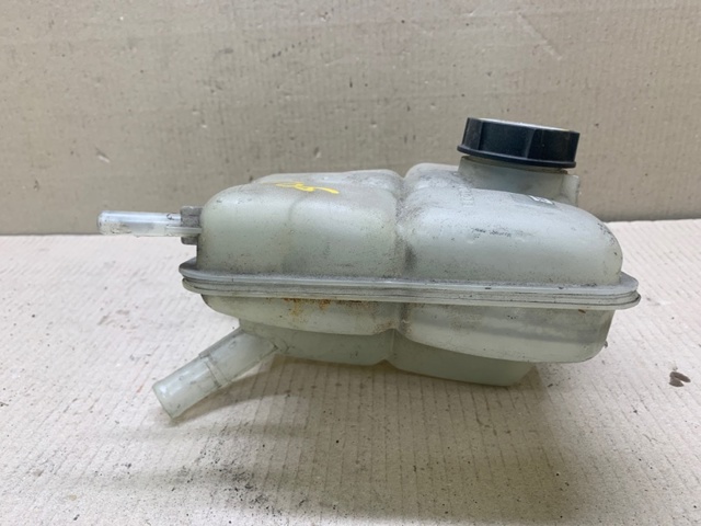 LF5015205A MAZDA Крышка (пробка) расширительного бачка купить в Павлоград