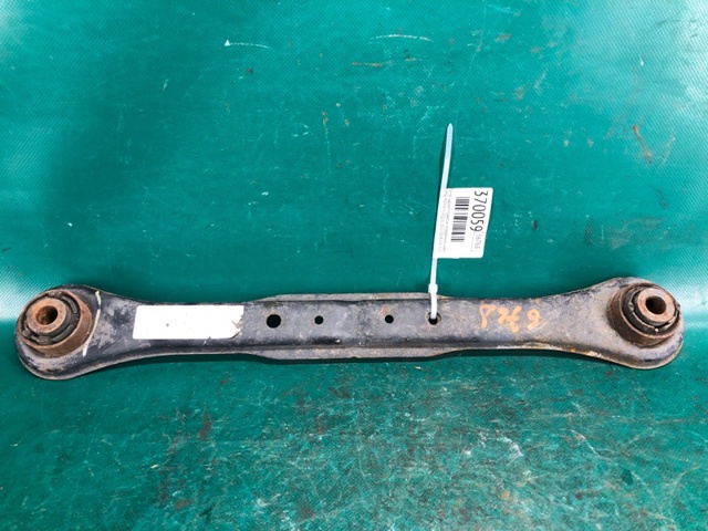 Поперечная тяга задней подвески LR029576 LAND ROVER