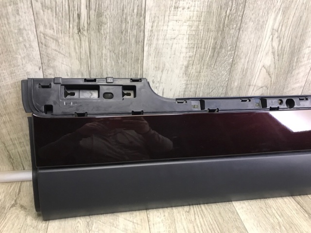 LR048805 LAND ROVER Молдинг двери передней левой нижний купить в Черкассы