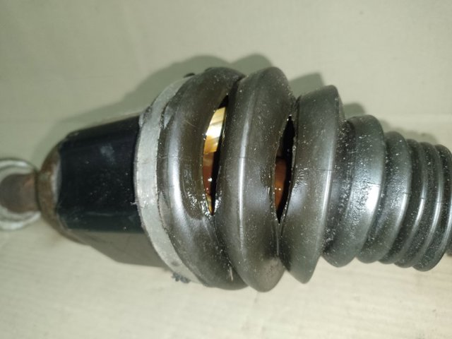 LR061603 LAND ROVER Правая полуось купить в Сумы