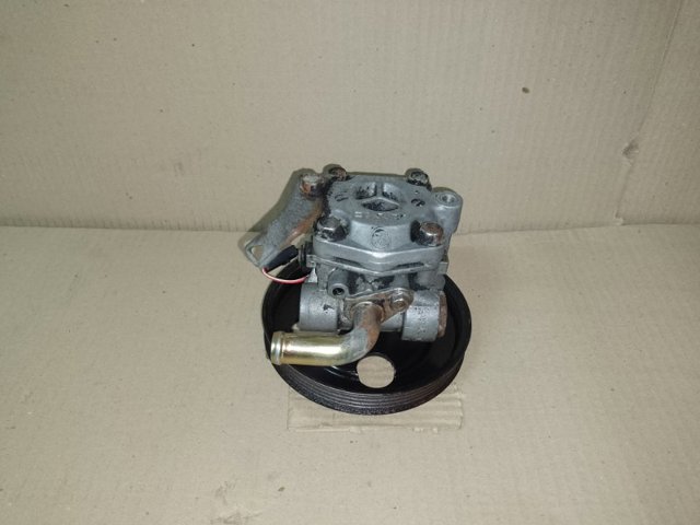 Помпа ГУР MN184072 MITSUBISHI
