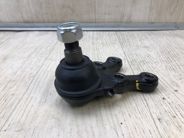 MR296269 Нижняя левая шаровая опора купить Черкассы