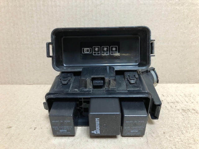 Многофункциональное реле MR301978 MITSUBISHI