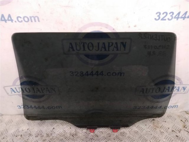 Окно задней двери MR487178 MITSUBISHI