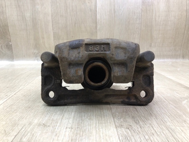 MR510542 MITSUBISHI Суппорт задний правый купить в Николаев