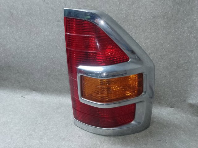 Задняя правая фара MR563838 MITSUBISHI
