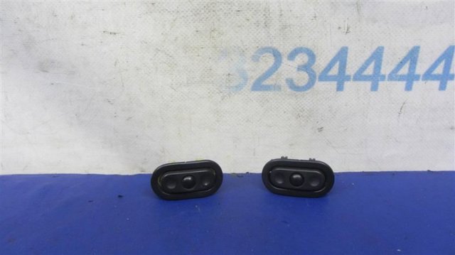 Блок кнопочных переключателей рулевого колеса MR588144 MITSUBISHI