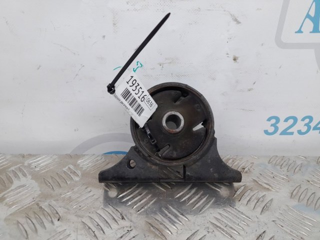 Передняя опора двигателя MR589152 MITSUBISHI