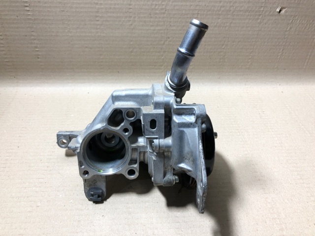 MAZDA P51B15010D Помпа в наличии Украина