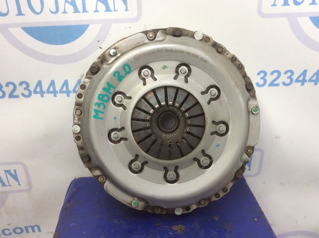 Маховик сцепления PE0111500A MAZDA