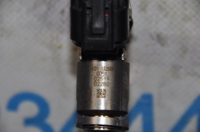 PE0113250B MAZDA Форсунка впрыска топлива купить в Хмельницкий