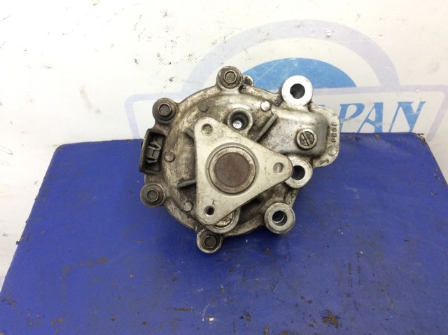 MAZDA PE0115010B Помпа водяная (насос) охлаждения в наличии Тернополь