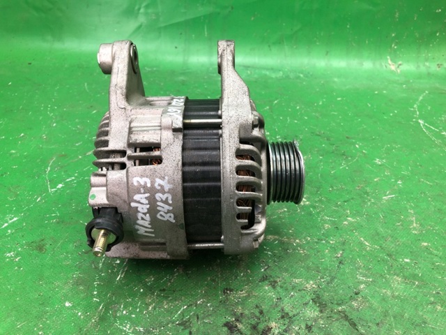 Генератор PE0118300R00 MAZDA