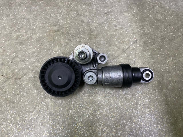 MAZDA PE0315980B Натяжитель приводного ремня в наличии Черкассы
