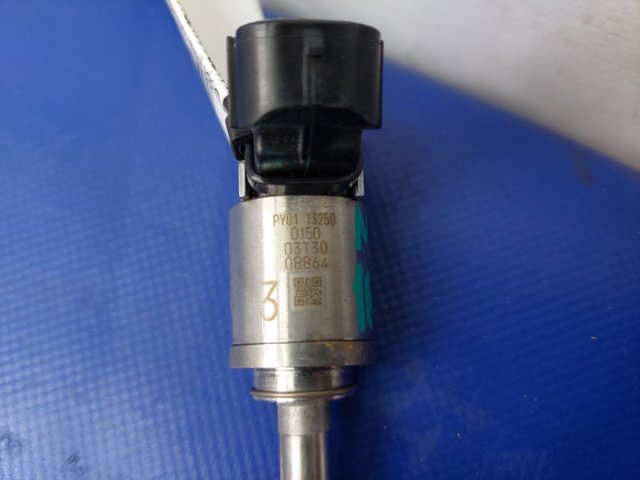 Форсунки PY0113250 MAZDA