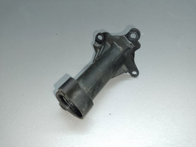 PYFD-15-16Z Mazda Корпус термостата
