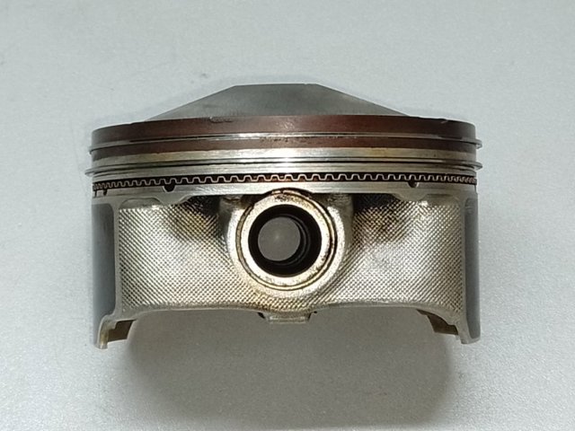 PYY111SA0 MAZDA Поршни стандартные (комплект) купить в Киев