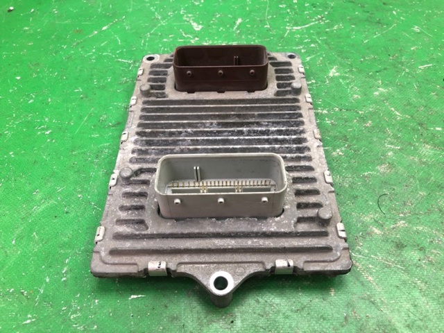 CHRYSLER RL150762AB в наличии Кривой Рог