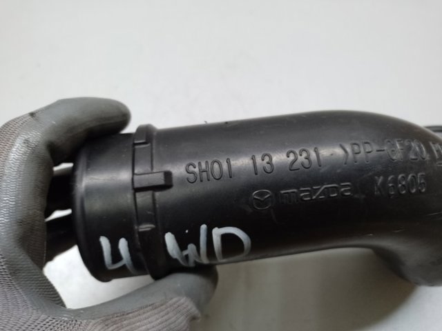MAZDA SH0113231A Патрубок воздушный, выход воздушного фильтра в наличии Киев