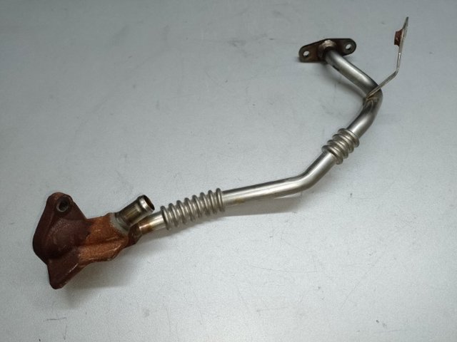 Трубка/шланг отвода масла от турбины SH01142K0 MAZDA