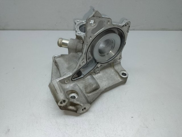 Помпа охлаждения SH0115010A MAZDA