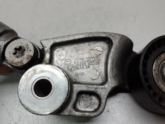 SH0115980D MAZDA Натяжитель приводного ремня купить в Николаев