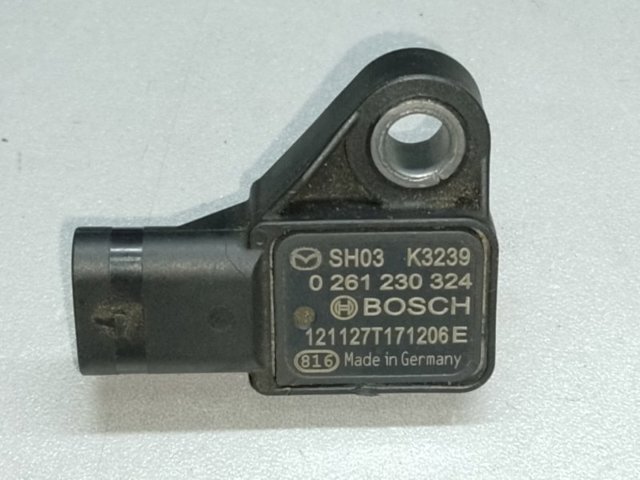MAF датчик SH0318211 MAZDA
