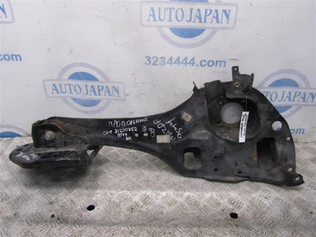 Цапфа (поворотный кулак) задний правый TD1128200C MAZDA