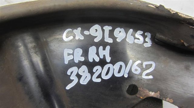 MAZDA TD1133060 Передняя ступица в наличии Тернополь