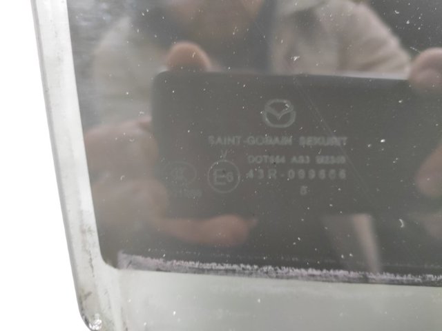 MAZDA TD1172510 Стекло двери задней правой в наличии Сумы