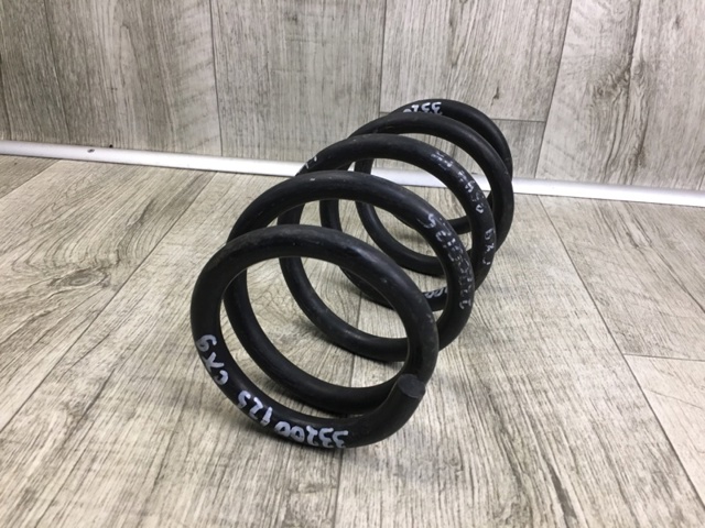 MAZDA TD7434011A Пружина передняя в наличии Кривой Рог