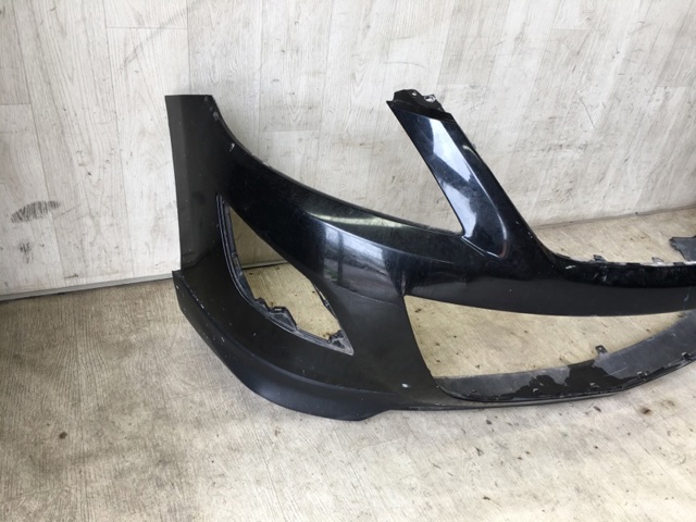 MAZDA TE6950031ABB Передний бампер в наличии Тернополь