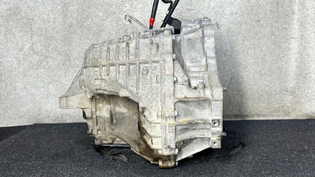 TOYOTA U151F в наличии Ужгород