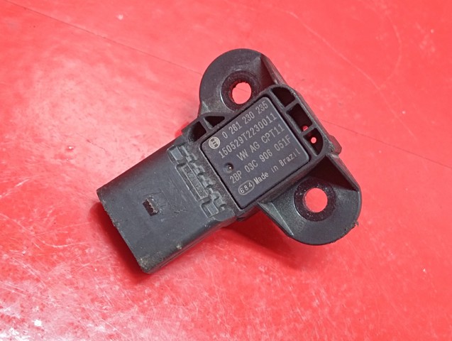 Датчик давления во впускном коллекторе 03C906051F VAG
